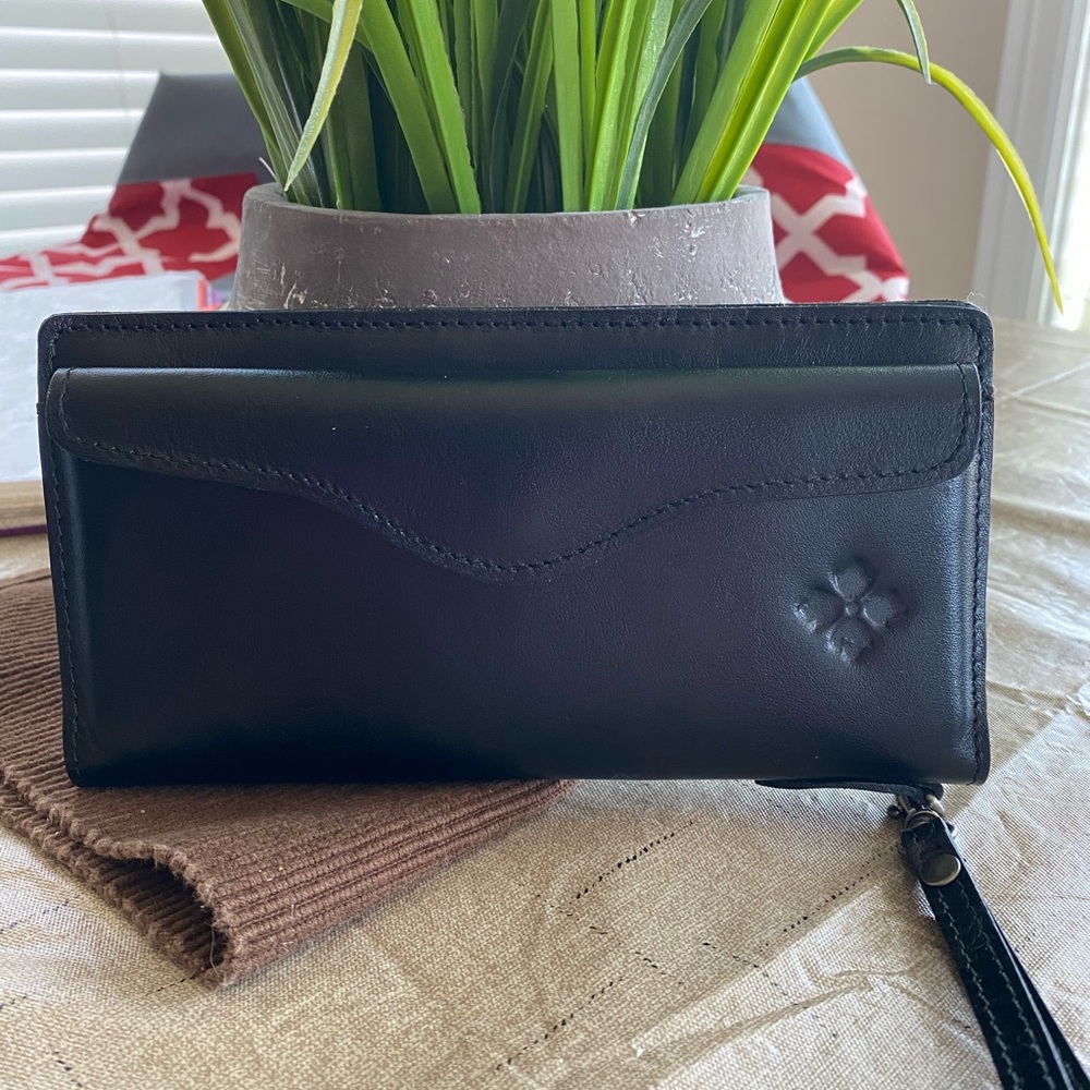 Patricia Nash Valentia 11 wallet